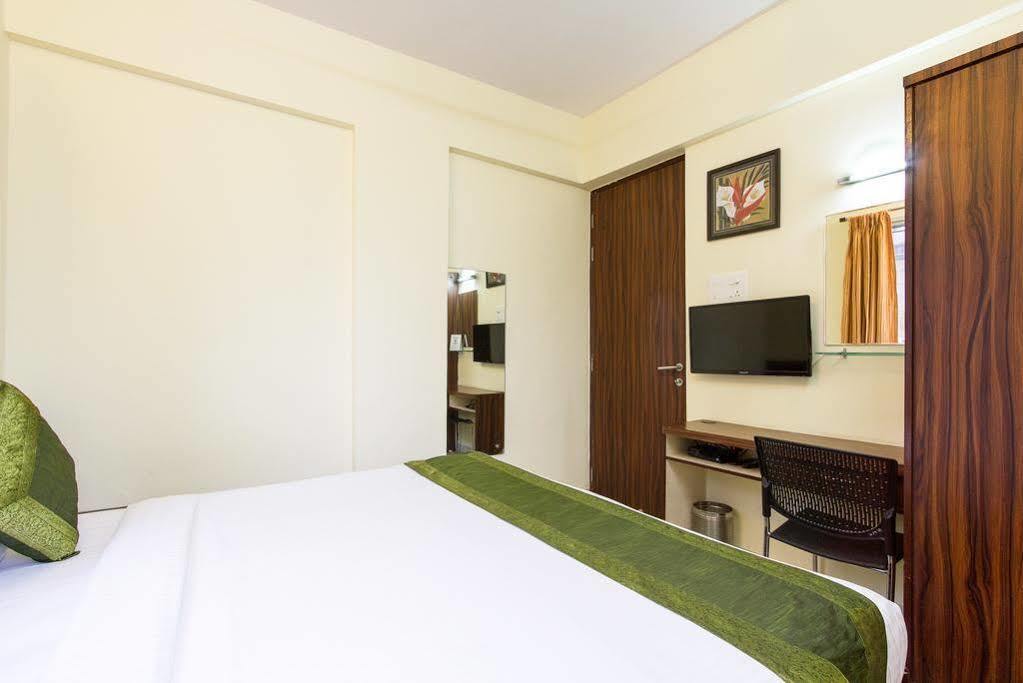 Treebo Park View Hadapsar Otel Pune Dış mekan fotoğraf